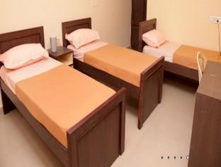 Hotel Royal Residency Бангалор Экстерьер фото